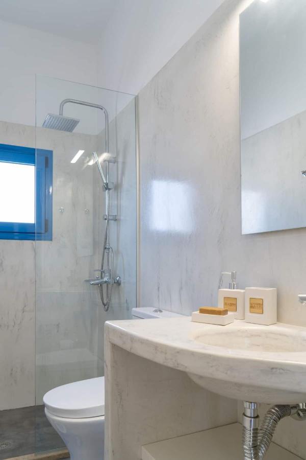 Blue Moon Apartments Makrýgialos Zewnętrze zdjęcie